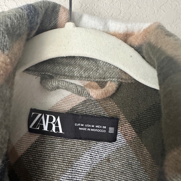 ZARA Plaid Wool Blend Oversized Shacket - Picture 4 of 5